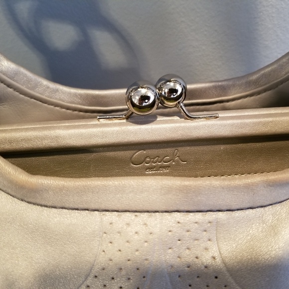 Coach Handbag - Picture 5 of 8